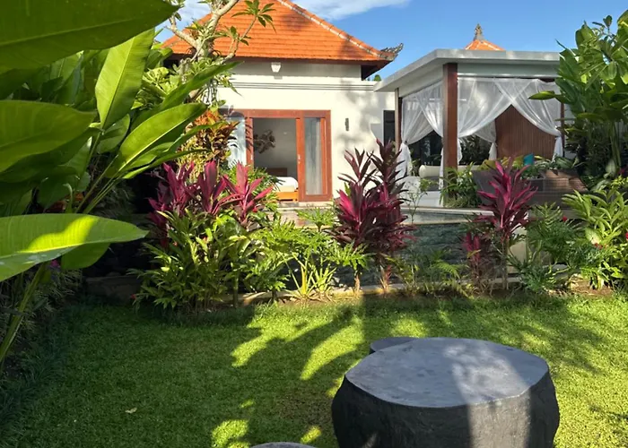 The Sidemen (Bali)